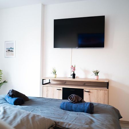 #412 Komfortable, Stilvolle Wohnung Fuer 6 Personen Mülheim an der Ruhr Exterior foto