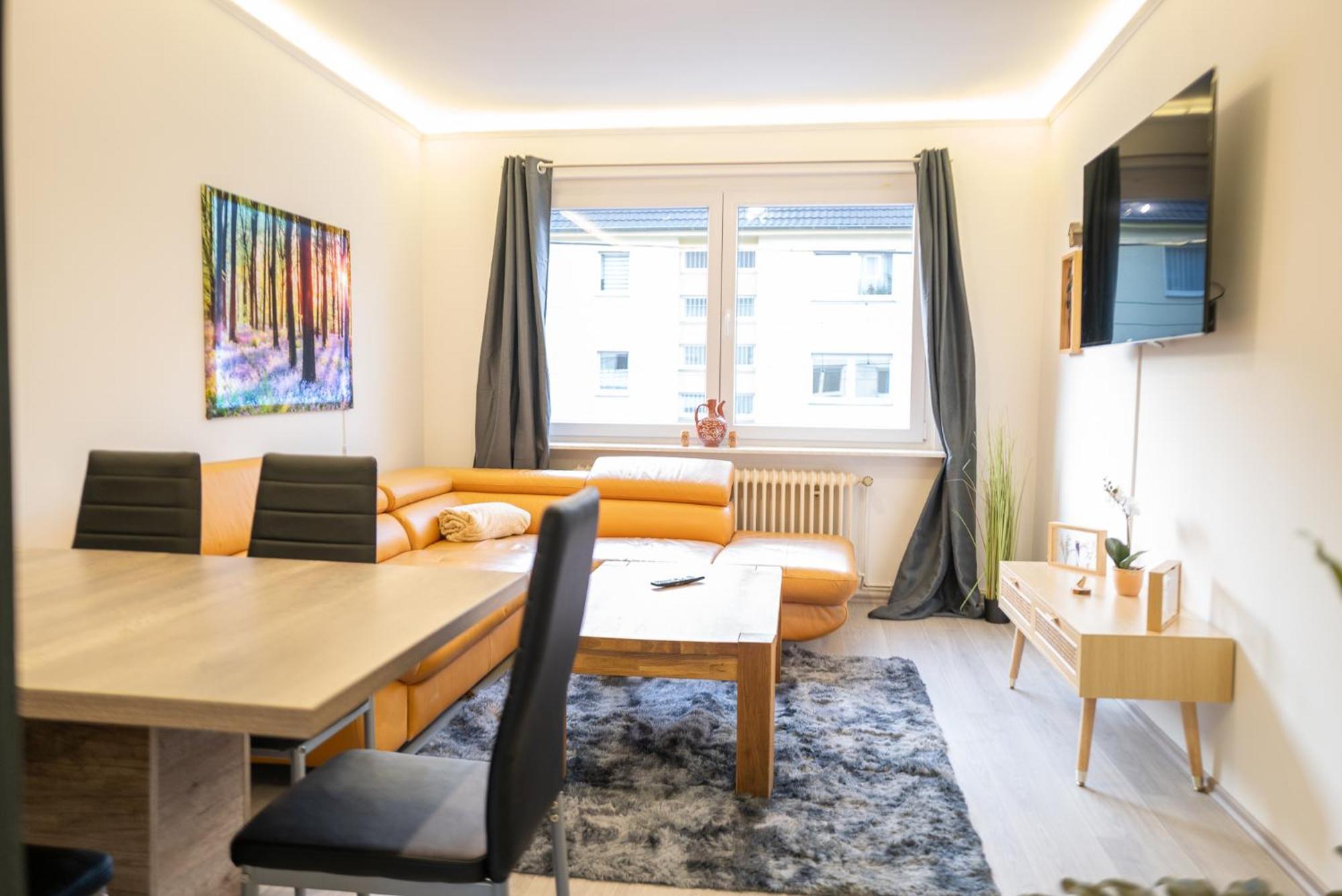 #412 Komfortable, Stilvolle Wohnung Fuer 6 Personen Mülheim an der Ruhr Exterior foto